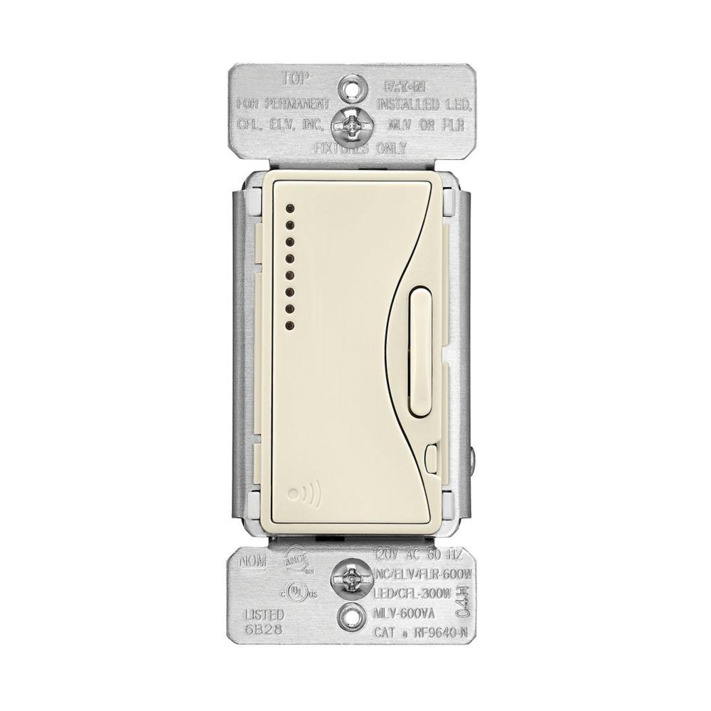 Z-Wave Plus Dimmer 300W SP Silver